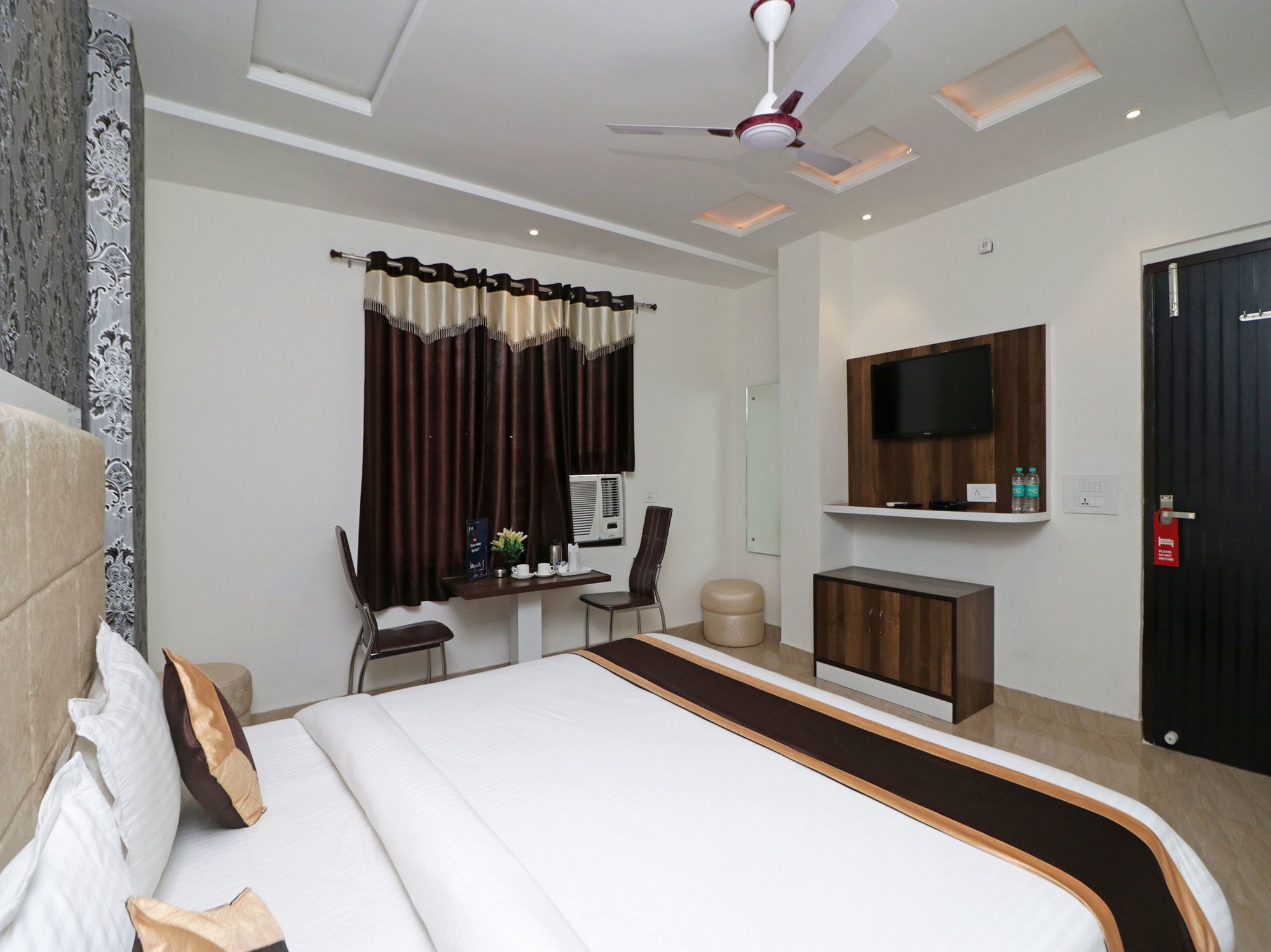 Hotel O Jalsa Tājganj Extérieur photo